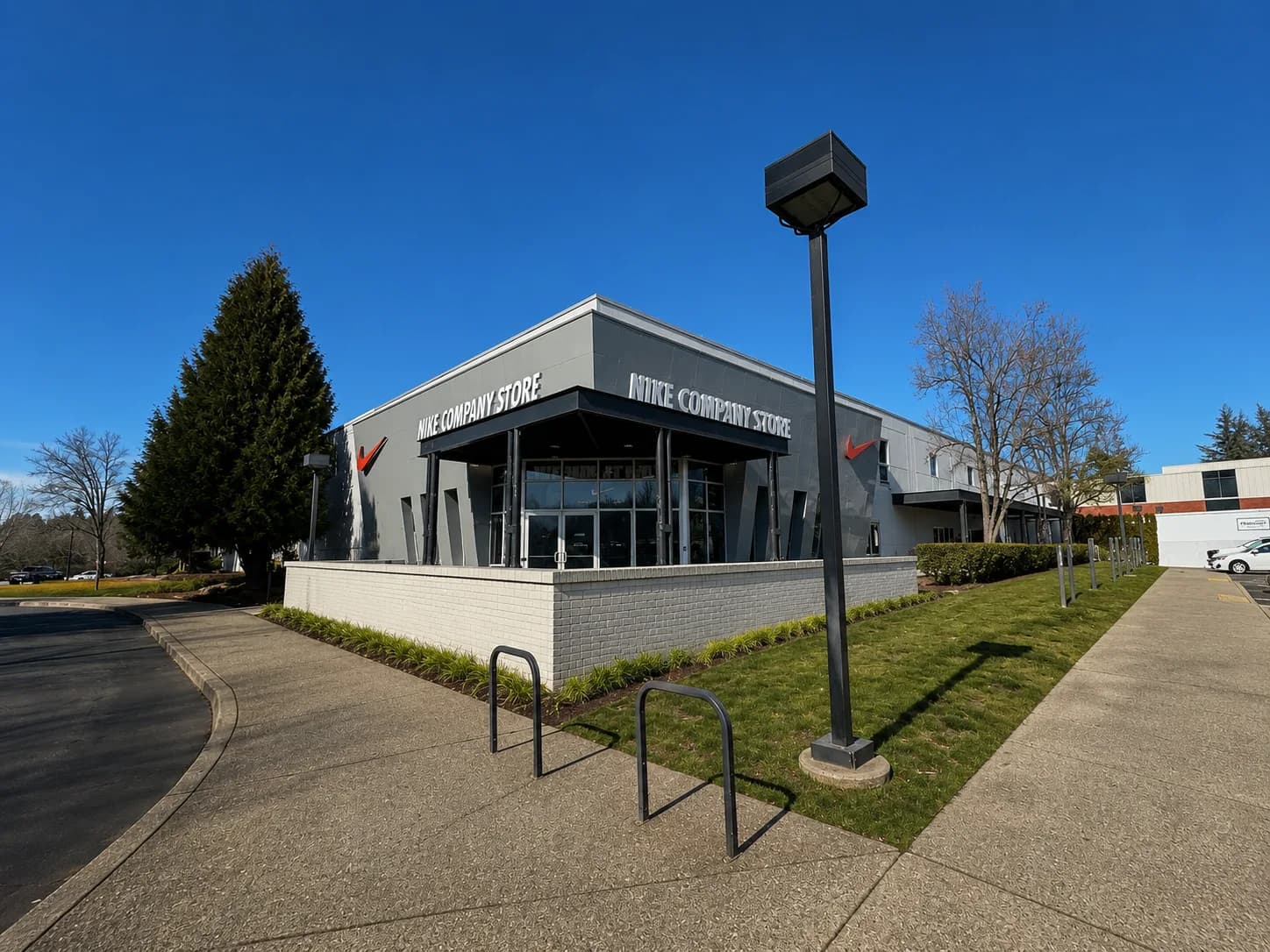 Nike Company Store exterior before the Seahawks activation, wide corner view